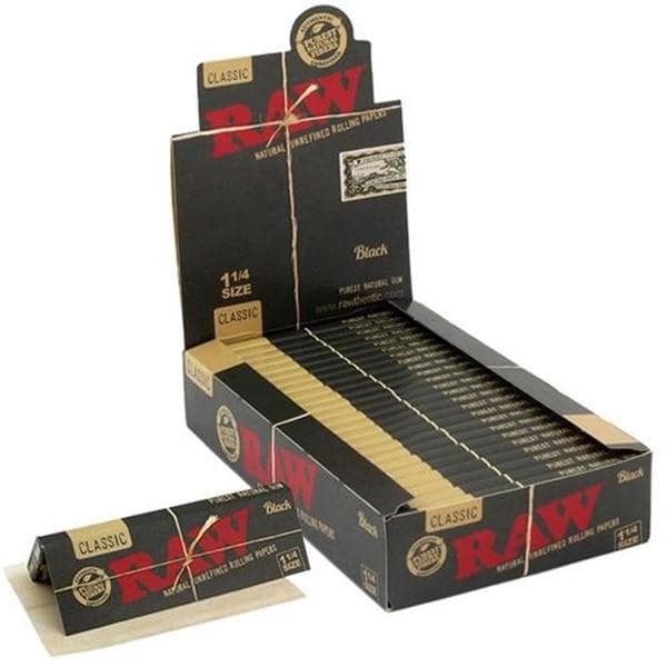 RAW CLASSIC BLACK 1-1/4 24 PACKS PER BOX